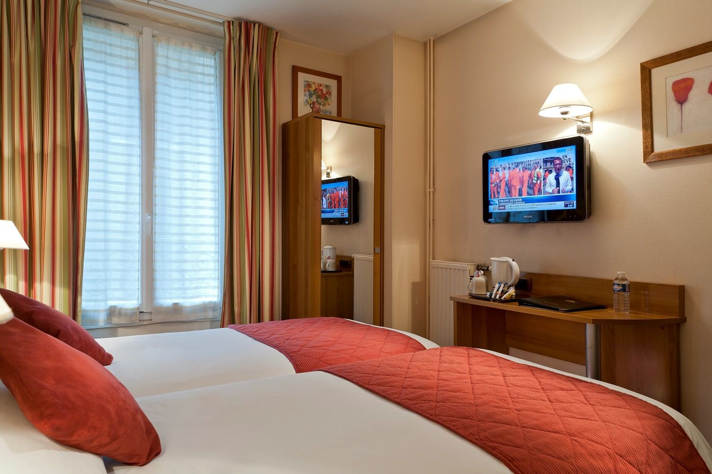 Ibis Styles Gare Saint Lazare Parigi
