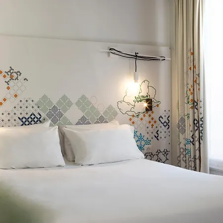 Ibis Styles Gare Saint Lazare 3* Paris