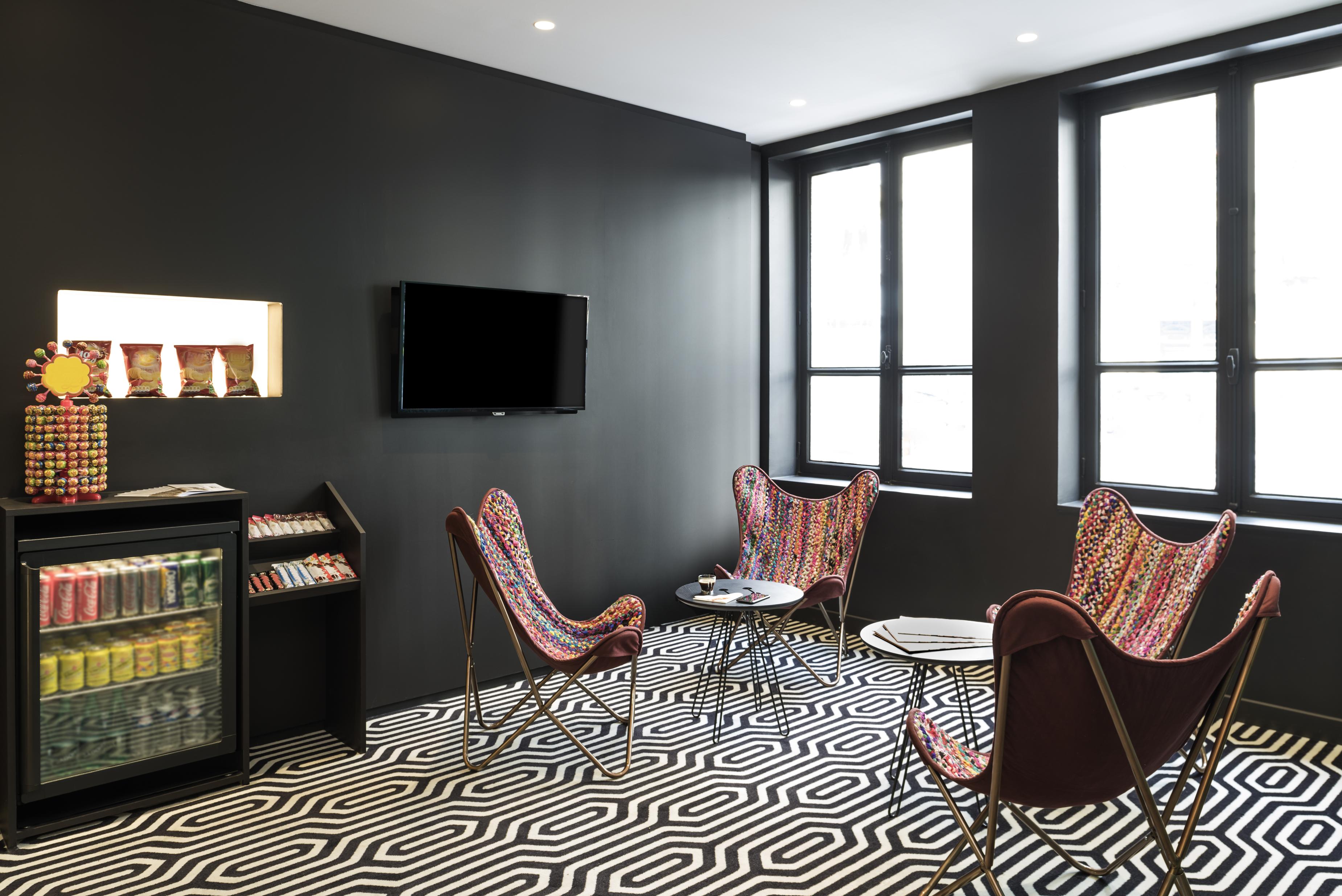 Ibis Styles Gare Saint Lazare Hotel 3*