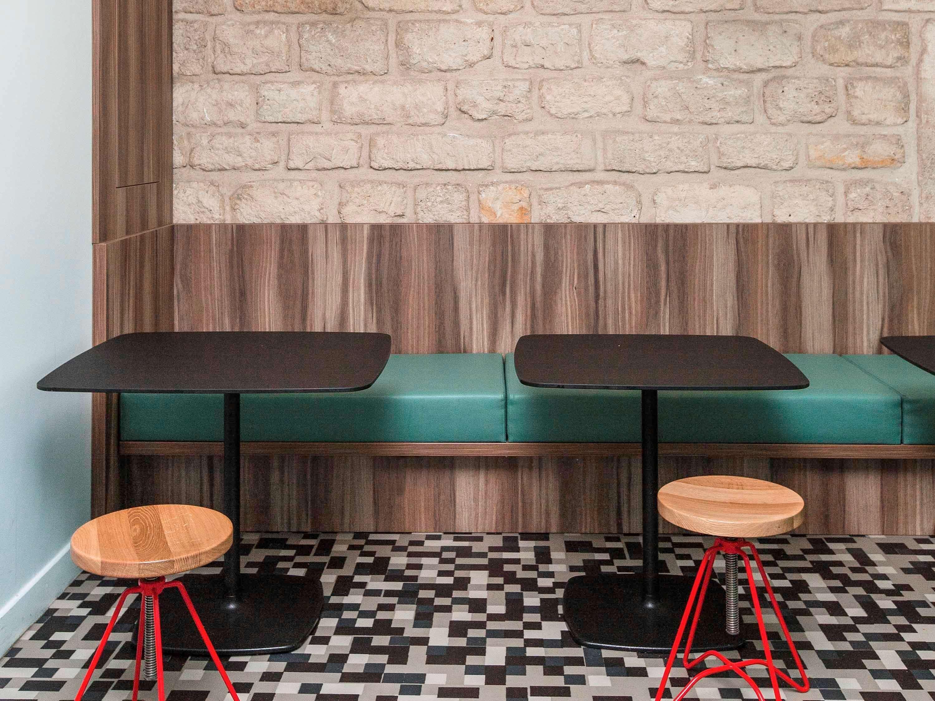 Ibis Styles Gare Saint Lazare Hotel 3*