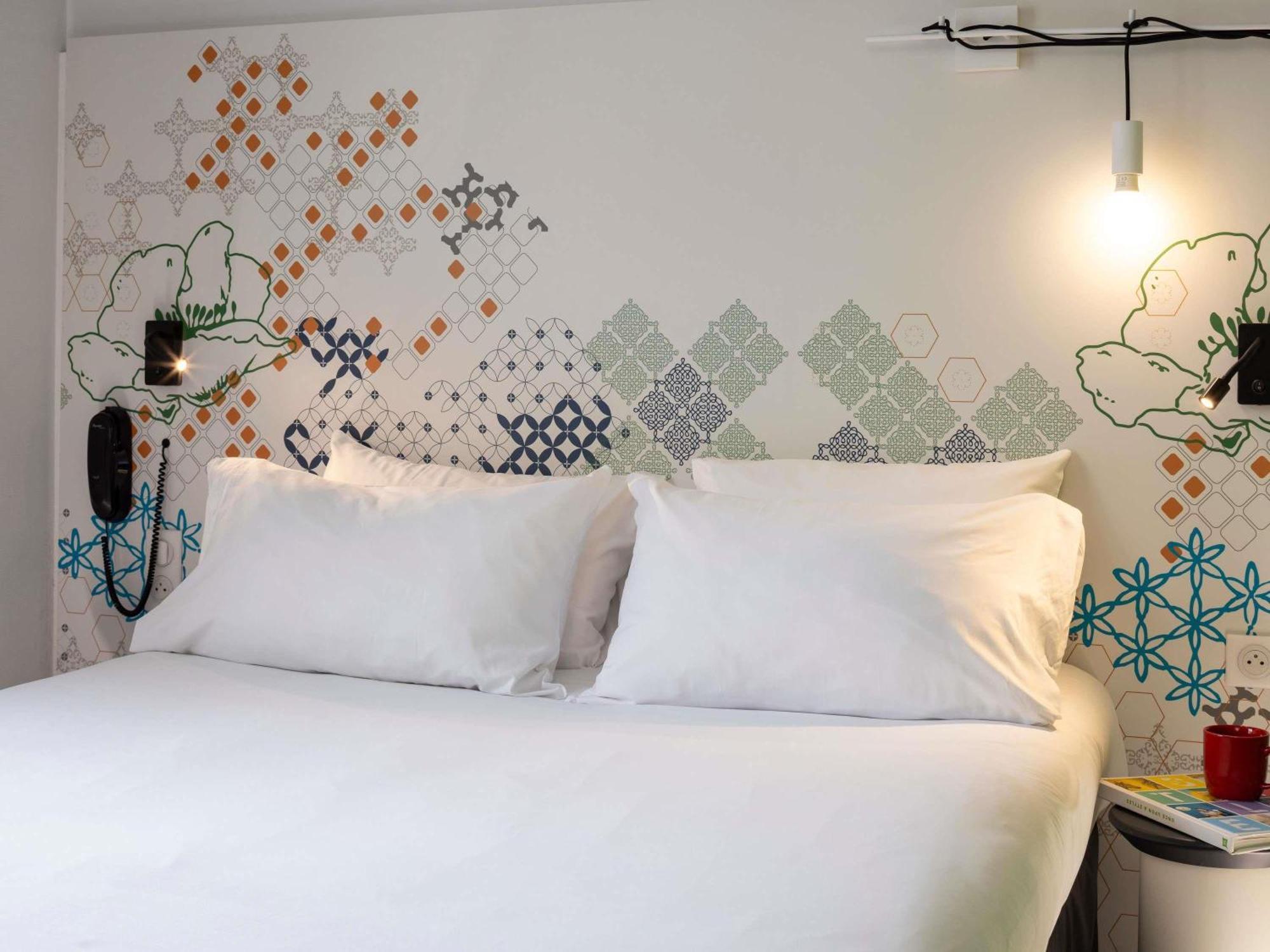 Ibis Styles Gare Saint Lazare Hotel Parigi